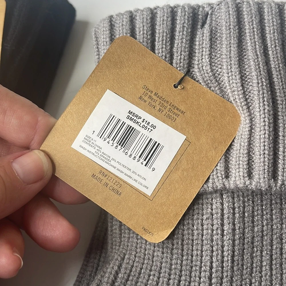 Steve Madden Lounge Socks. 2 Pairs. Black and Gray